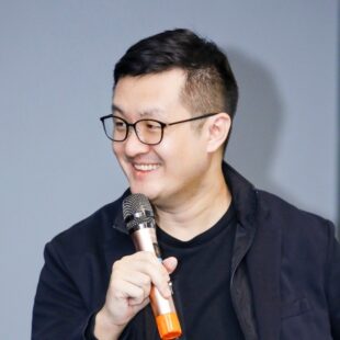 Richard Sikang Bian headshot